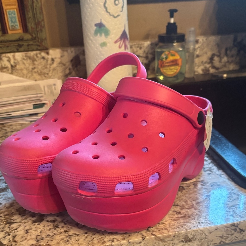 Women’s Pink Platform Clog Shoes - Comfortable Slip-On